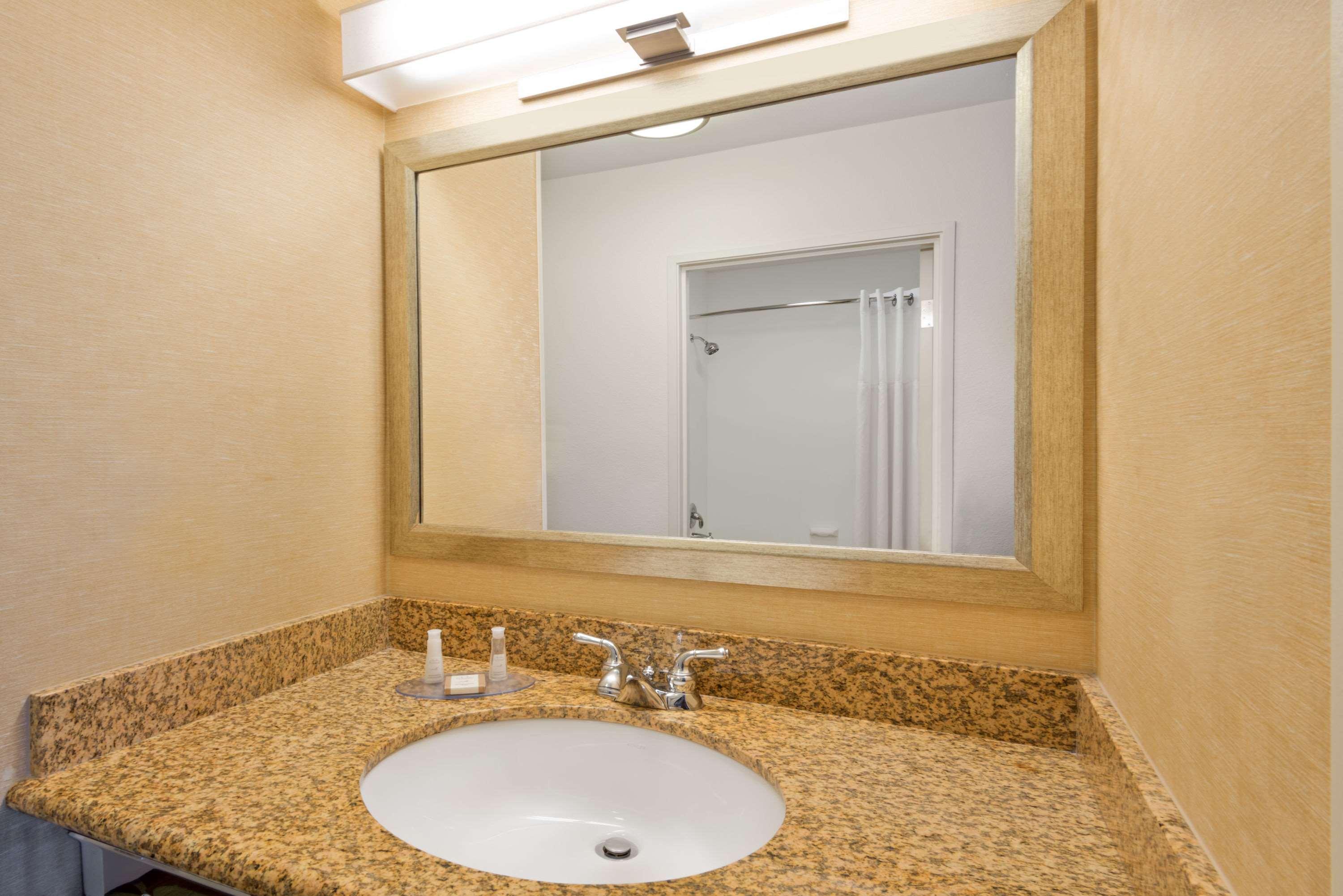 Baymont By Wyndham Denver International Airport Exterior photo