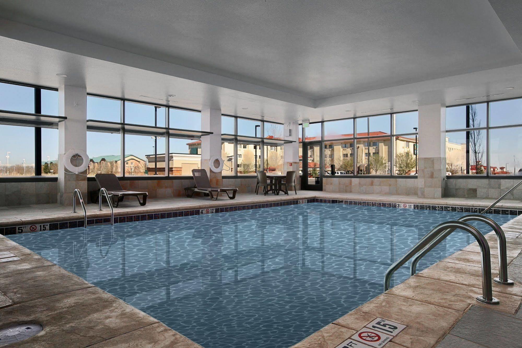 Baymont By Wyndham Denver International Airport Facilities photo